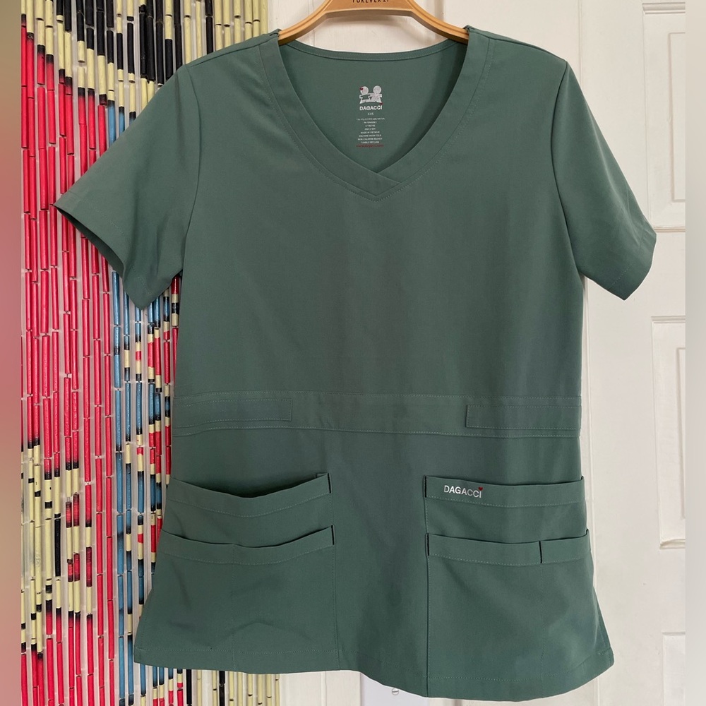 Relaxed Green Short Sleeve Scrub Top